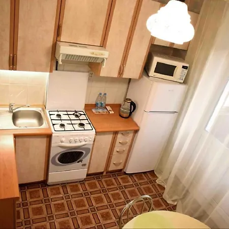 3-room In The Center On Komsomolskaya Mińsk